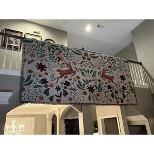 Woven Jacquard Throw Blanket (11 Ft x 5 Ft)